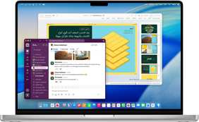 نشاشة MacBook Pro مقاس 16 إنش بشريحة M4 تعرض نافذة مع عرض تقديمي في PowerPoint ونافذة أخرى مع تطبيق Slack